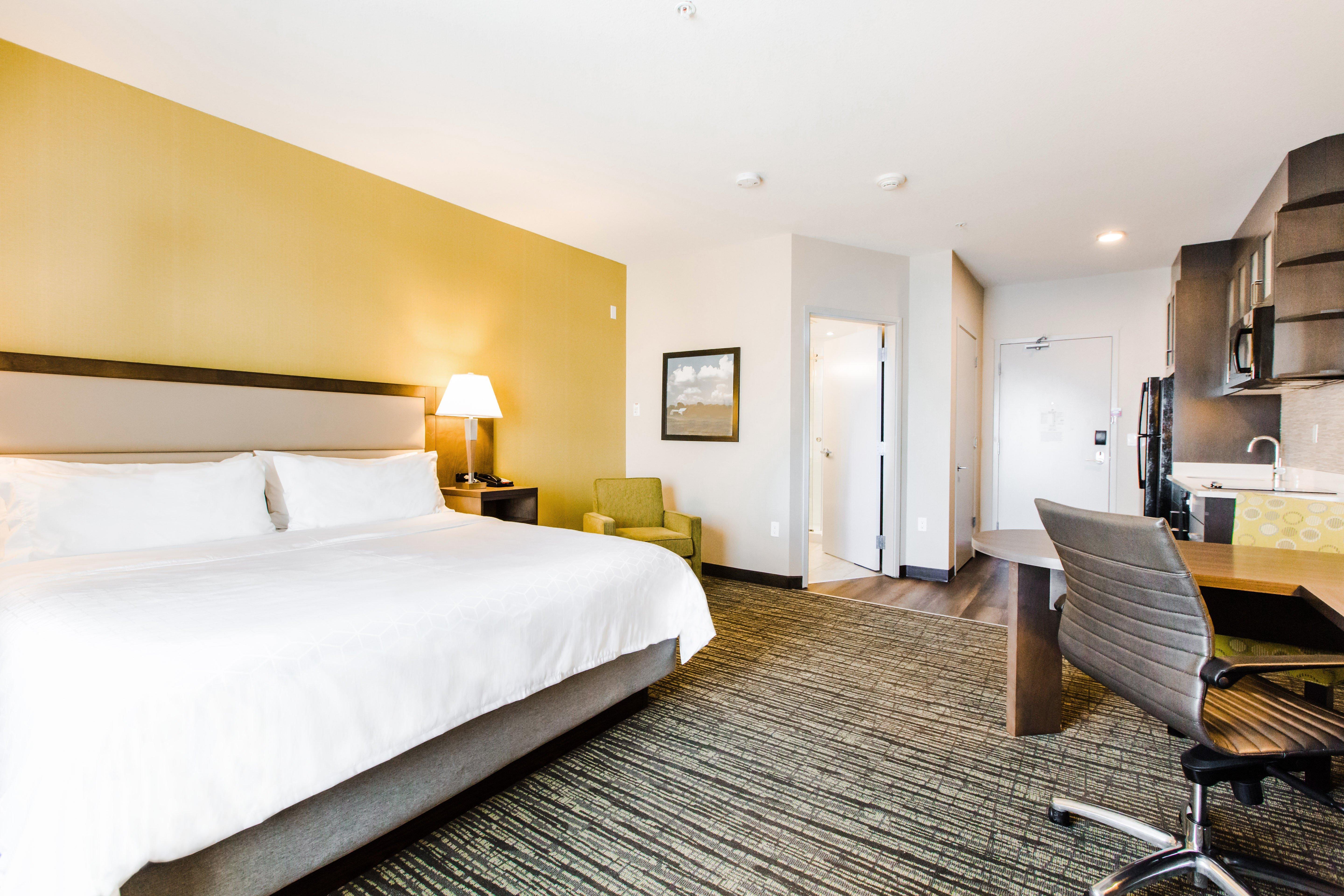 Candlewood Suites West Edmonton - Mall Area By Ihg Zewnętrze zdjęcie