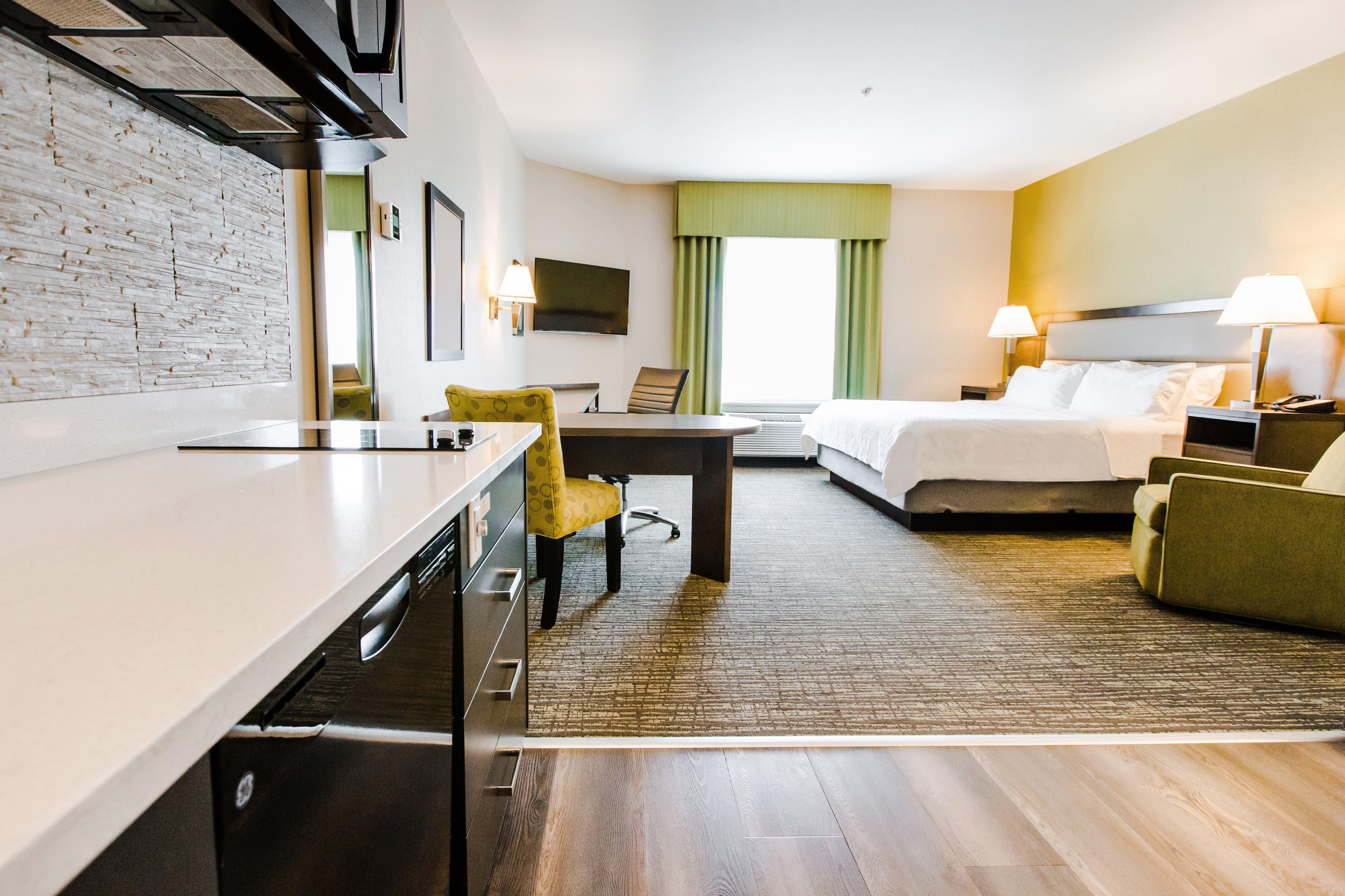 Candlewood Suites West Edmonton - Mall Area By Ihg Zewnętrze zdjęcie