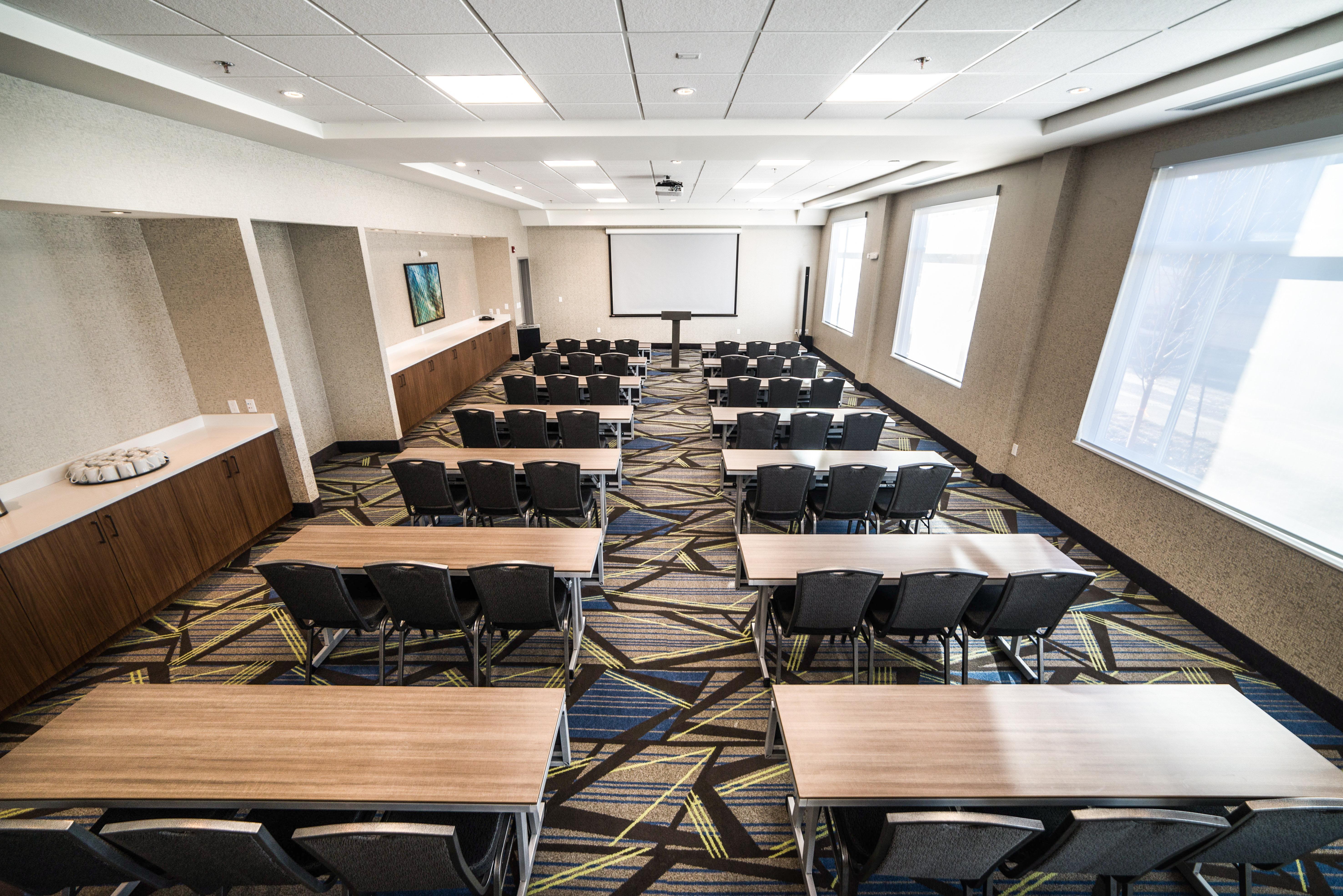 Candlewood Suites West Edmonton - Mall Area By Ihg Zewnętrze zdjęcie